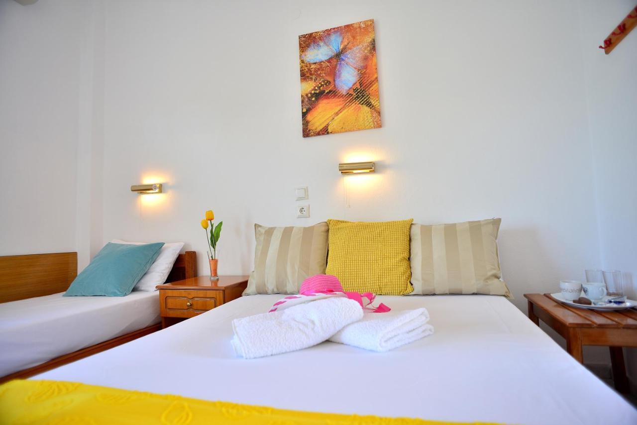 Cape Blue Apartments Paralía Skotínis Екстериор снимка