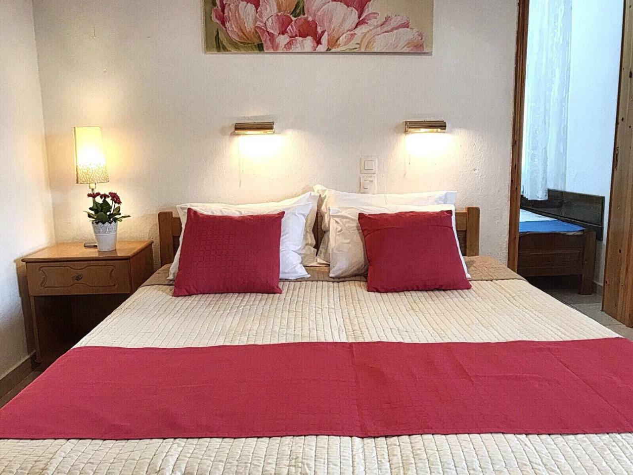 Cape Blue Apartments Paralía Skotínis Екстериор снимка