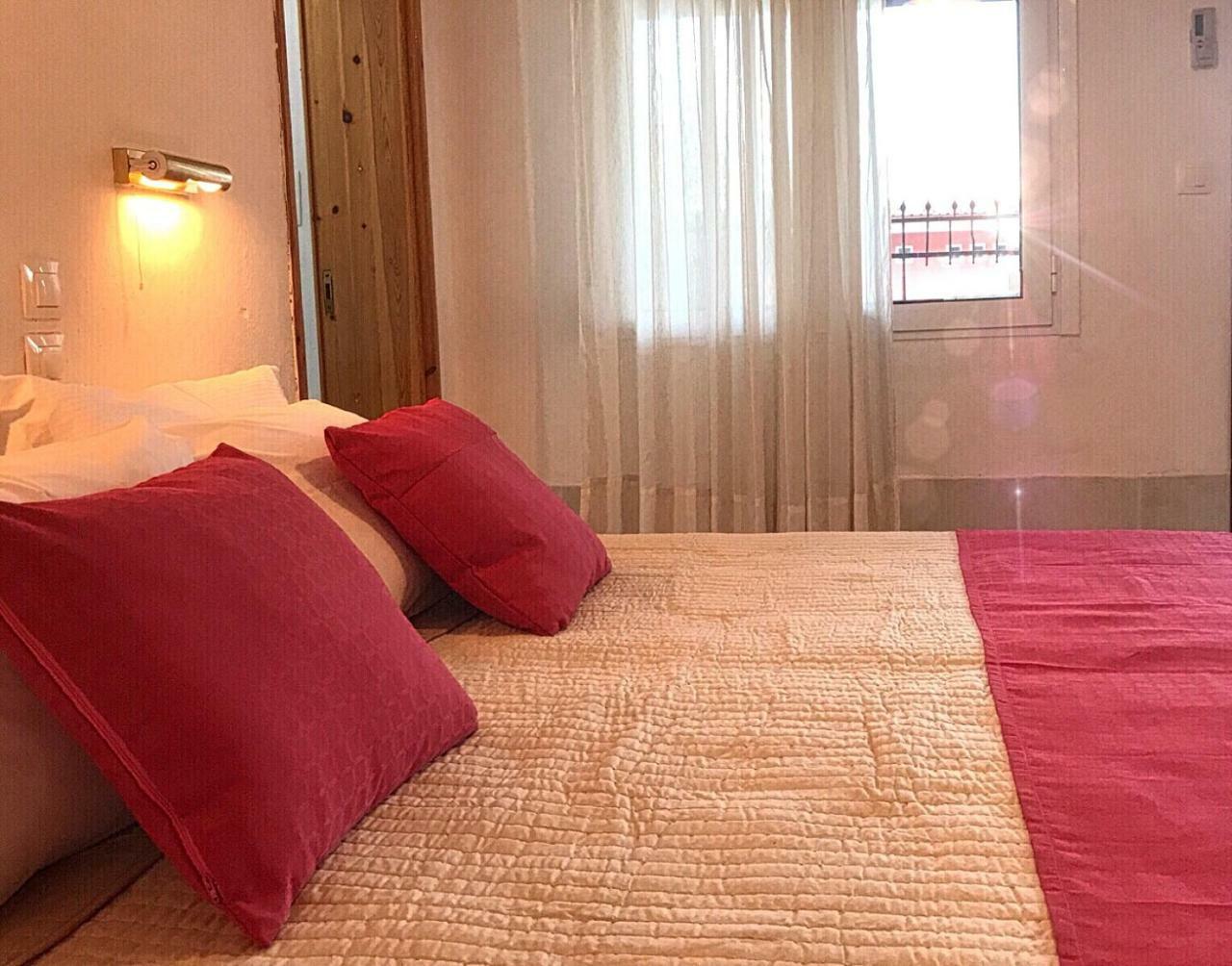 Cape Blue Apartments Paralía Skotínis Екстериор снимка